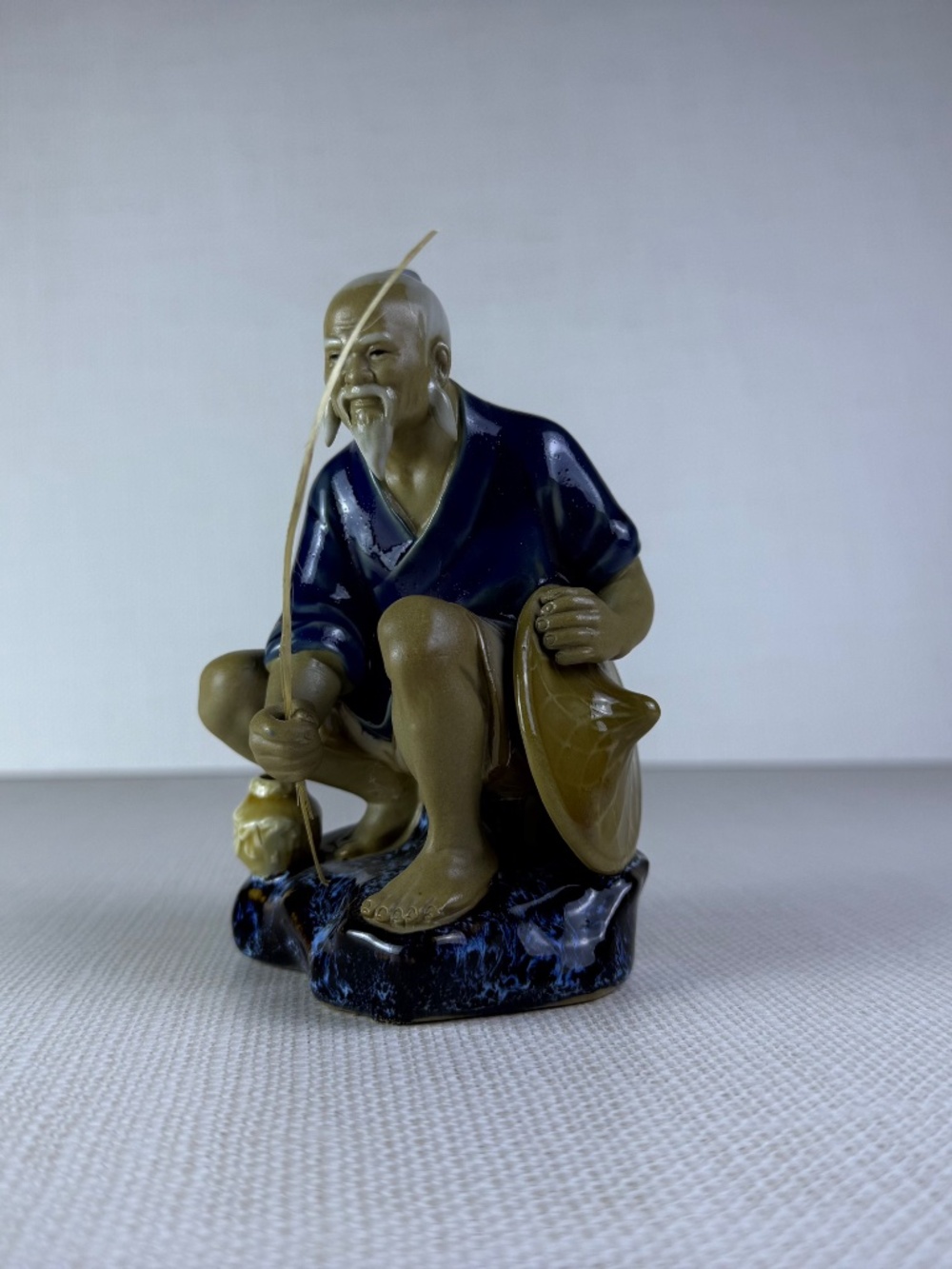 Shiwan Style Mudman Fisherman Figurine Blue Robe Chinese Ceramic Sculpture - Picture 2 of 10